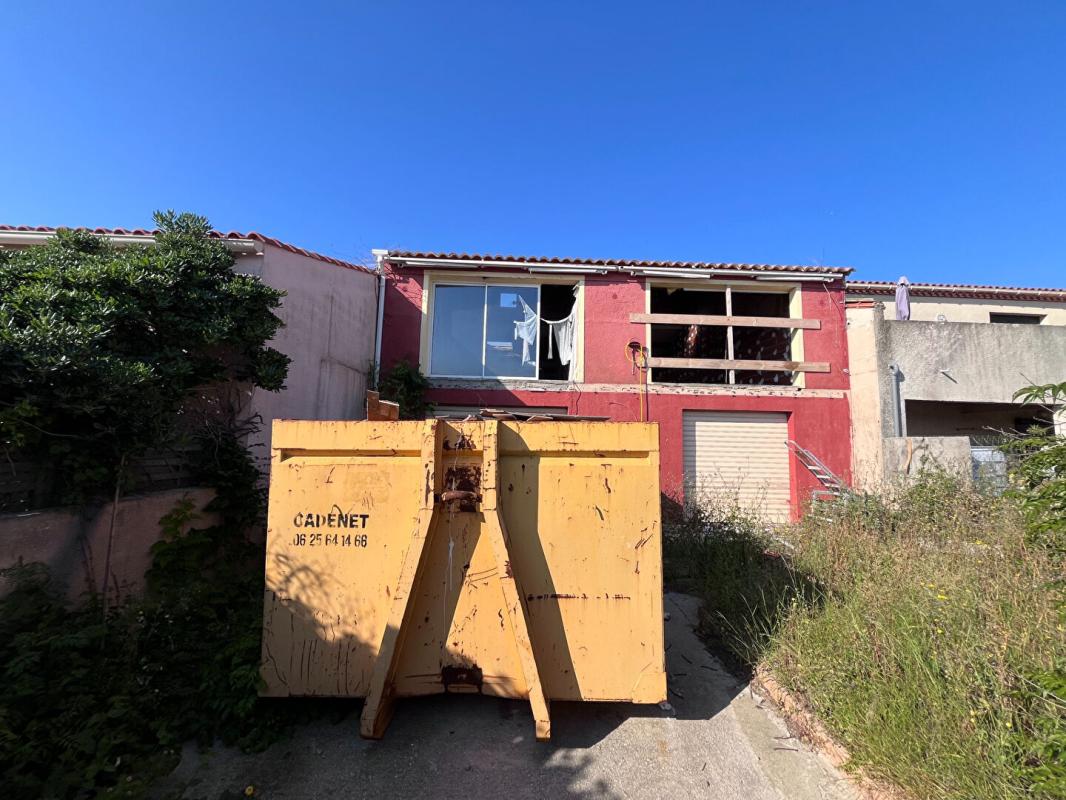 LE BARCARES Maison avec vue sur le port de 300 m² avec permis accordé pour divers projets, gros travaux et gros potentiel 17