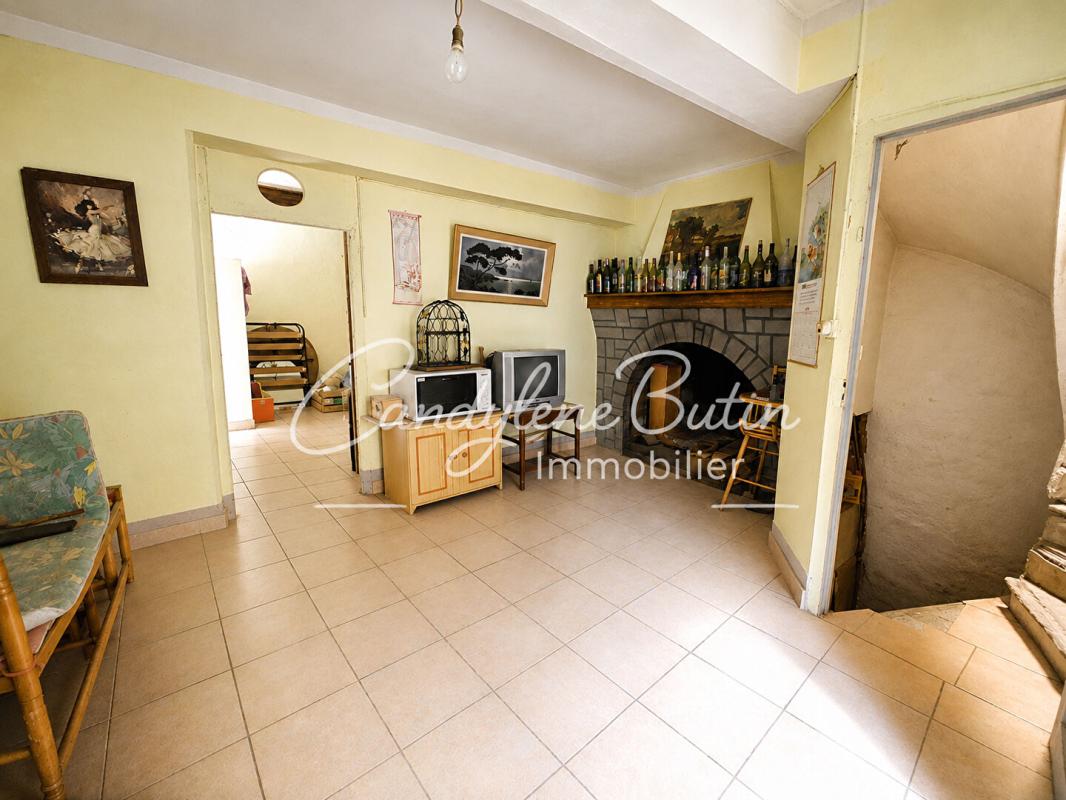 PEPIEUX Maison de village de 145 m² à rénover Fort potentiel 5