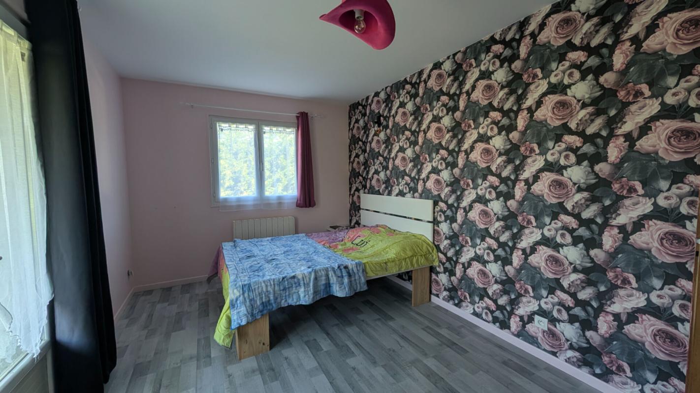 MONTPON-MENESTEROL Maison Montpon Menesterol 7 pièce(s) 190 m2 11