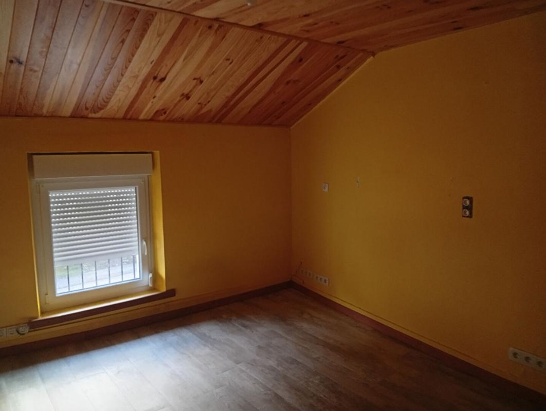 GRUEY-LES-SURANCE MAISON MITOYENNE .GRUEY-LES-SURANCE (88240) 15
