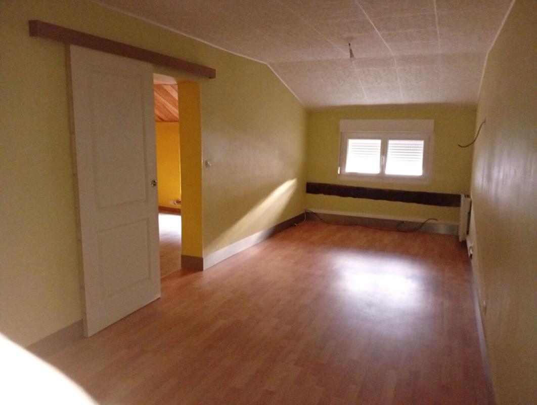 GRUEY-LES-SURANCE MAISON MITOYENNE .GRUEY-LES-SURANCE (88240) 16