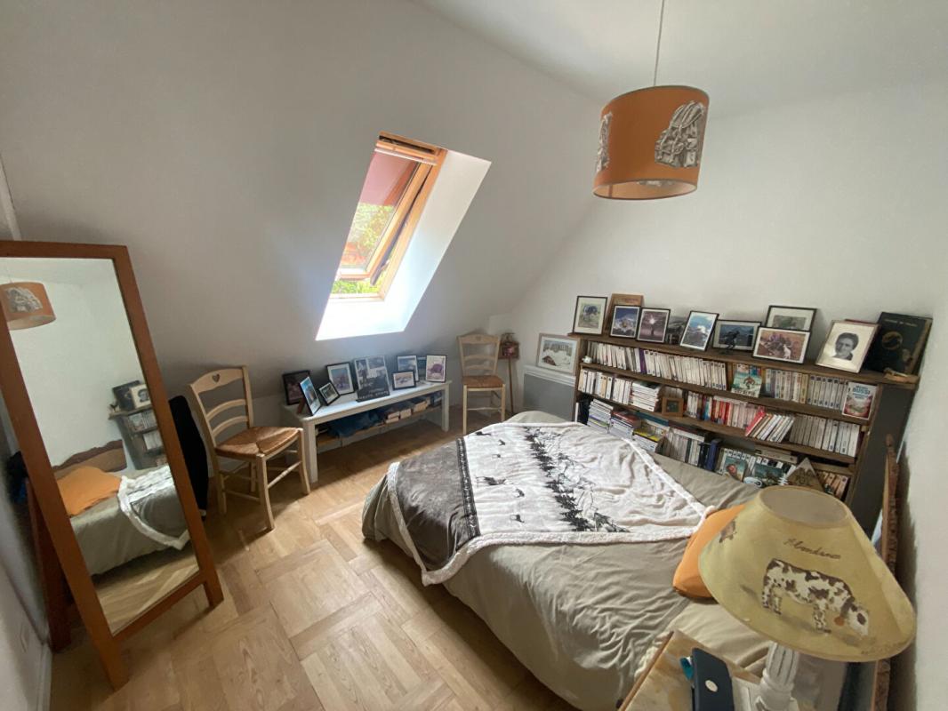 DOZULE Maison proche DOZULE 3 chambres, le tout sur un terrain de 3000 m² 11