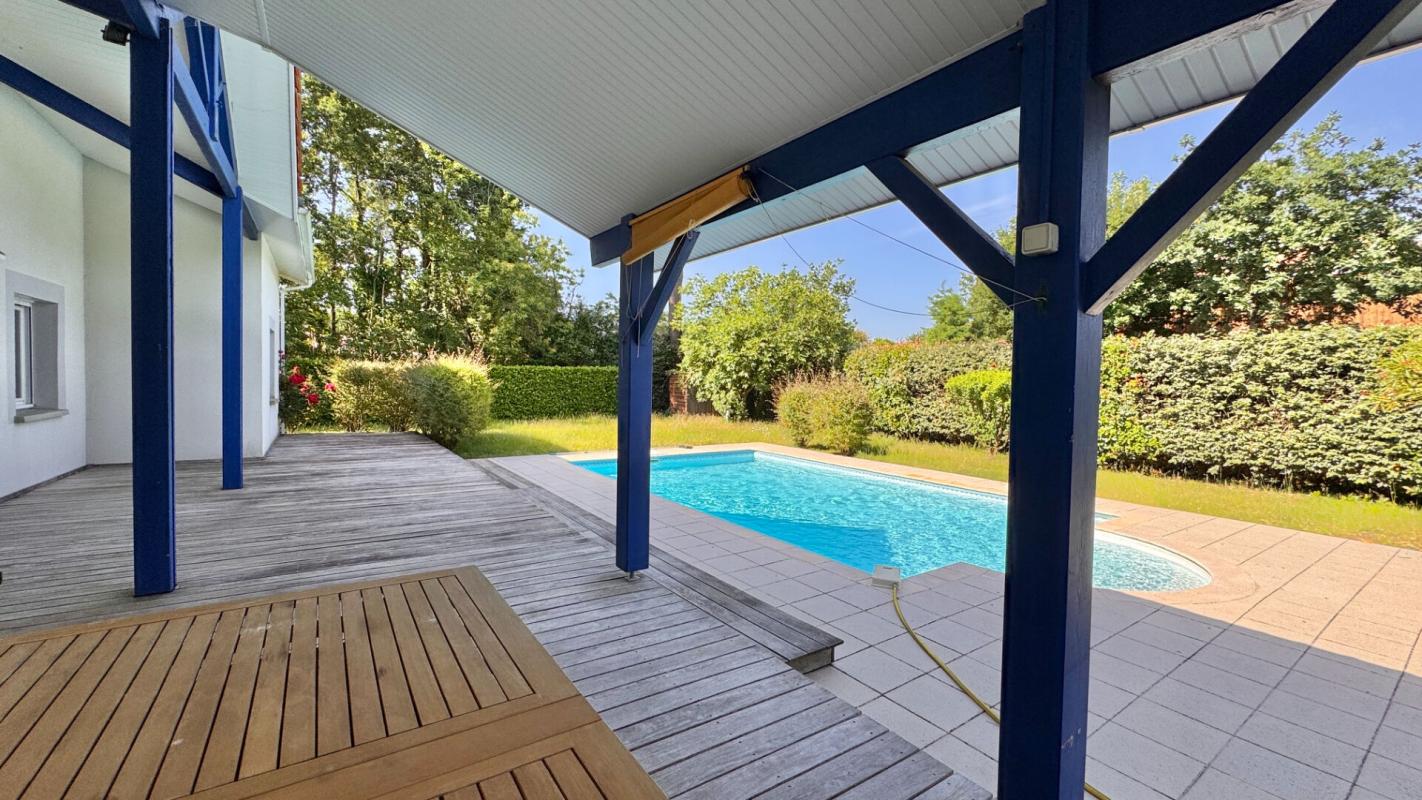 LEGE-CAP-FERRET Grande villa "atypique" avec piscine 17