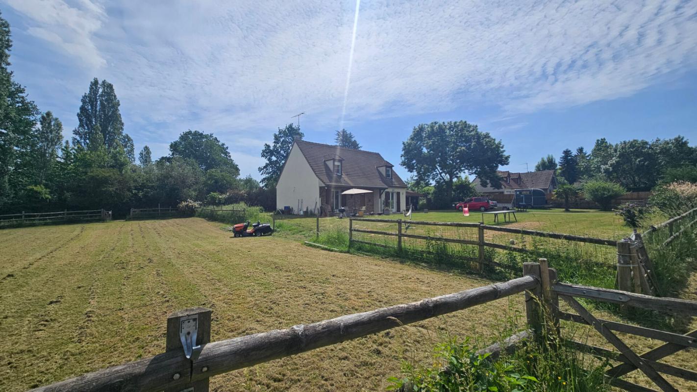 HOUDAN Houdan et Gambais proche / Maison familiale 4 chambres avec terrain et boxes pour chevaux / Environnement exceptionnel dans le 78 18