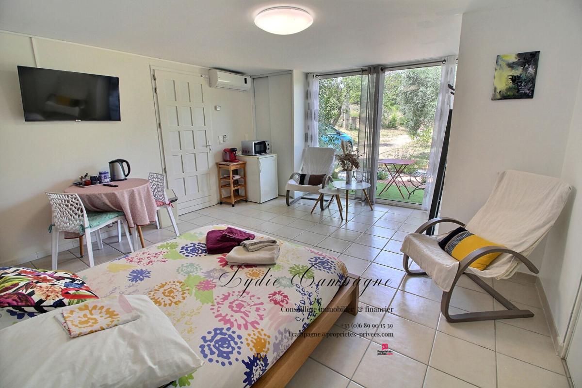 LEZIGNAN-CORBIERES Demeure de prestige 8 pièce(s) 200 m2 10