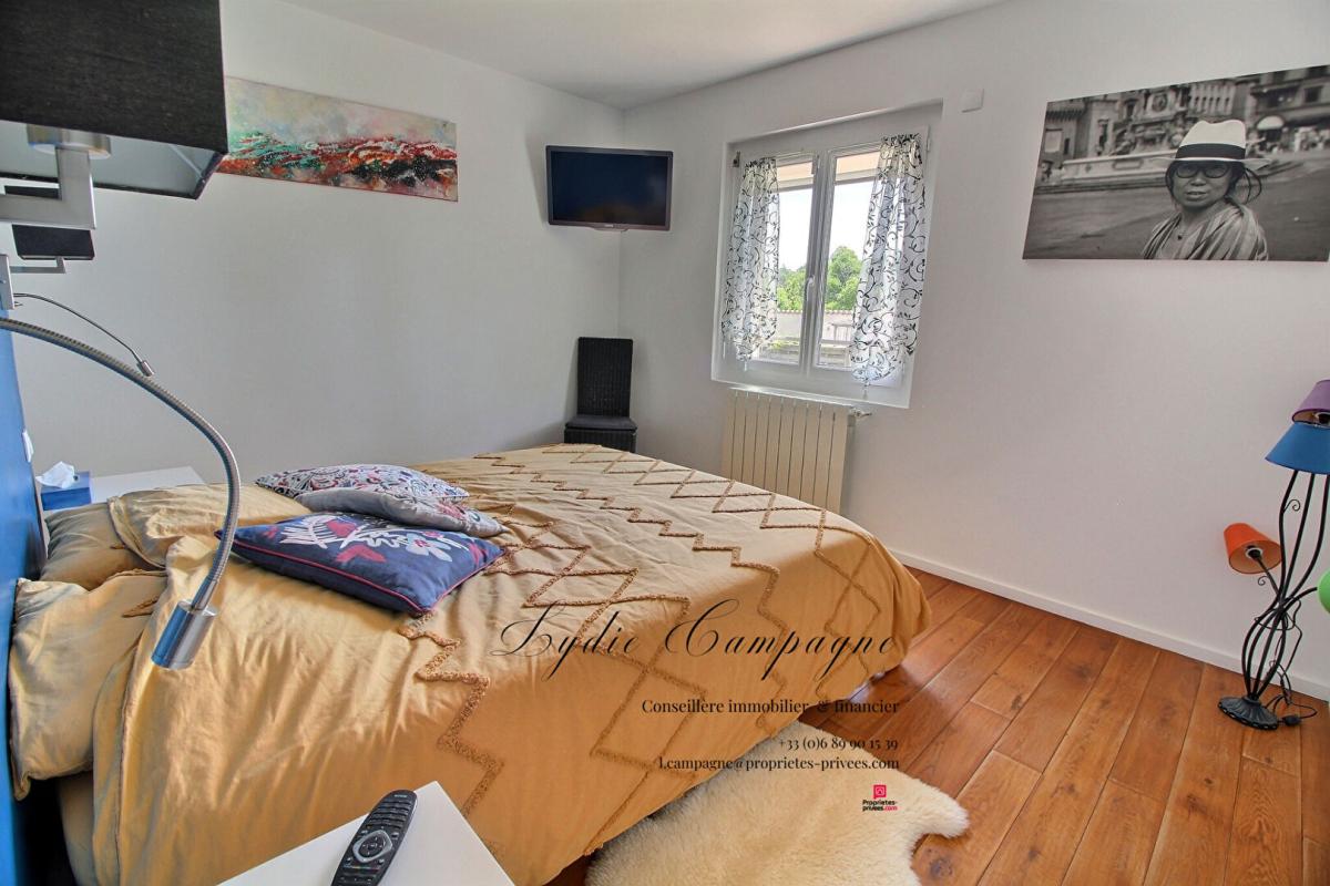 LEZIGNAN-CORBIERES Demeure de prestige 8 pièce(s) 200 m2 9