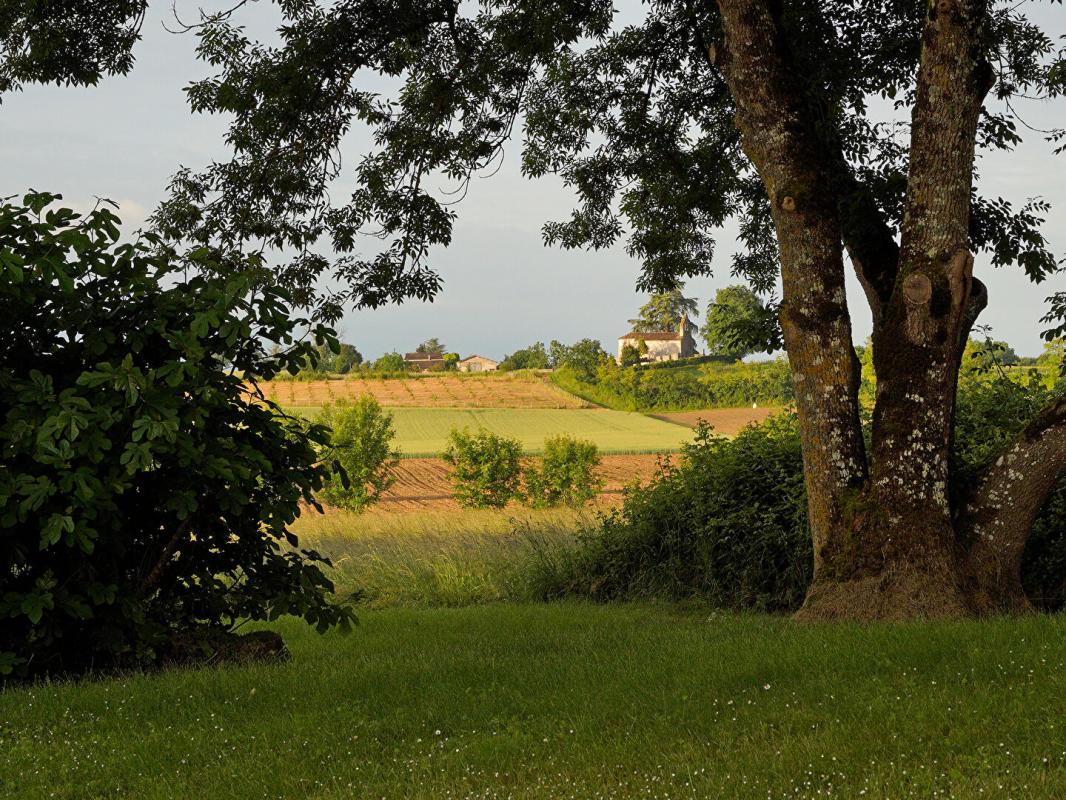 LAUZUN Une élégante demeure de campagne du XIXe siècle, pleine de charme, d'histoire et d'intimité 18