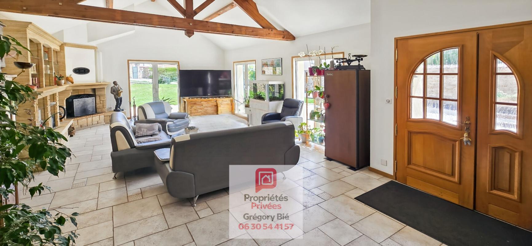 TOURNAN-EN-BRIE Maison Tournan En Brie 8 pièce(s) 208 m2 8