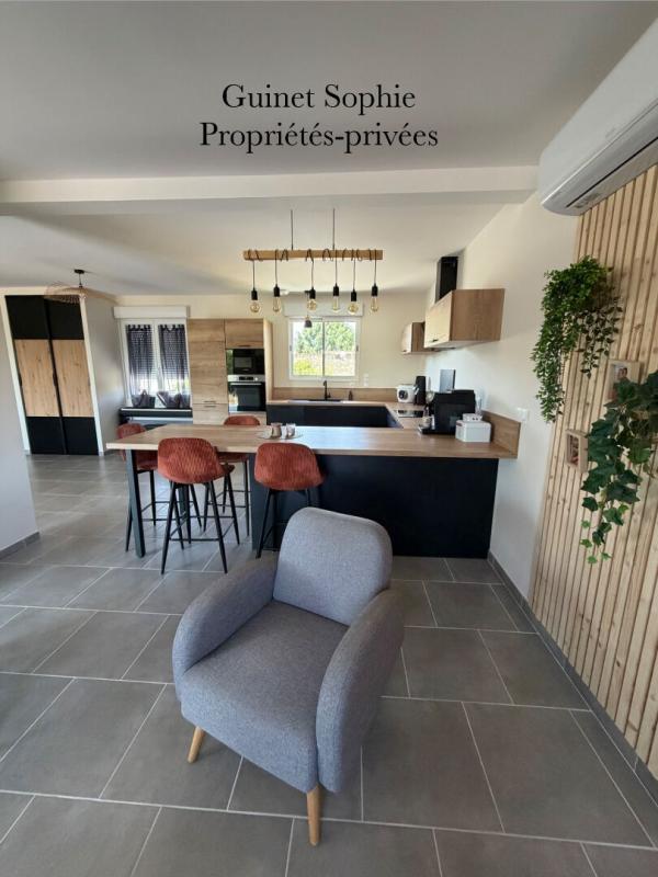 SAINTE-HERMINE Maison Sainte Hermine 5 pièce(s) 130 m2 5