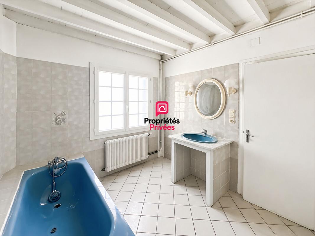 BAZAS Maison en pierre 118 m² sur plus d'un hectare avec dépendances 11