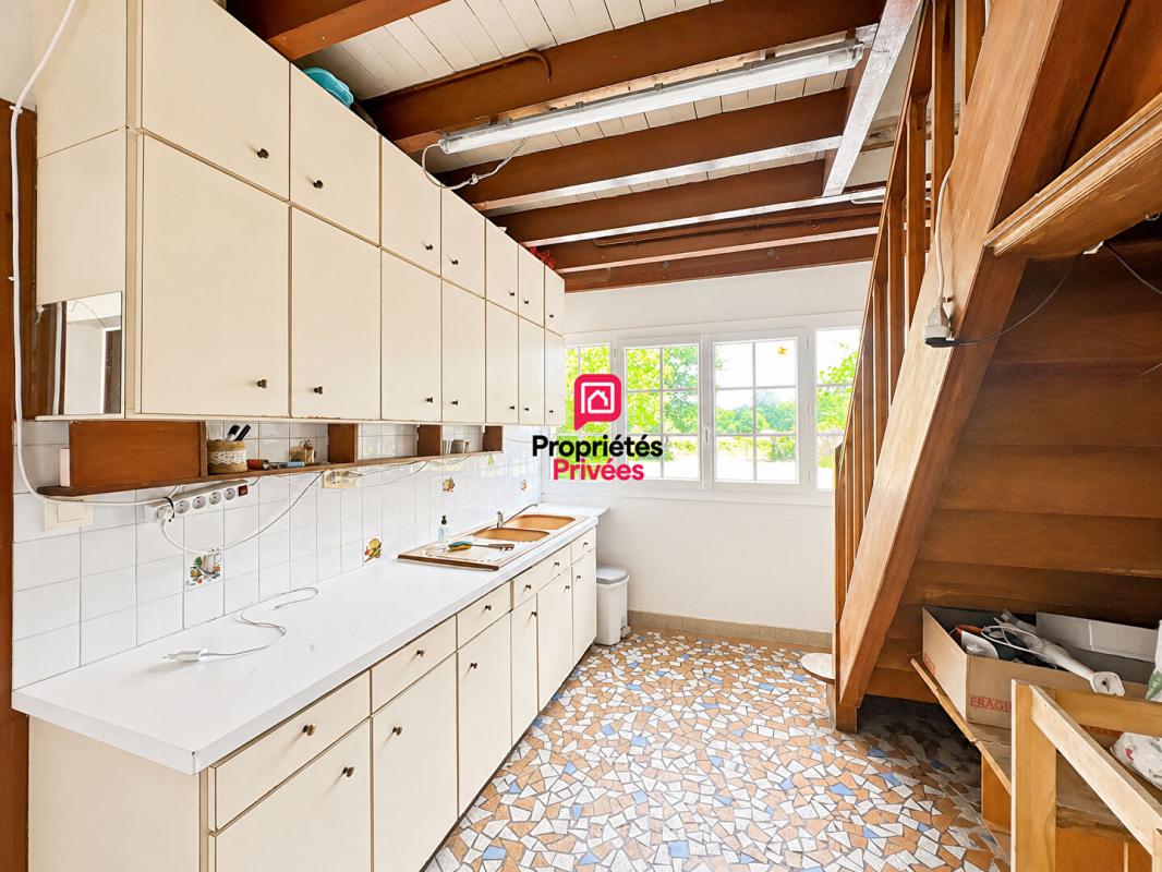 BAZAS Maison en pierre 118 m² sur plus d'un hectare avec dépendances 7