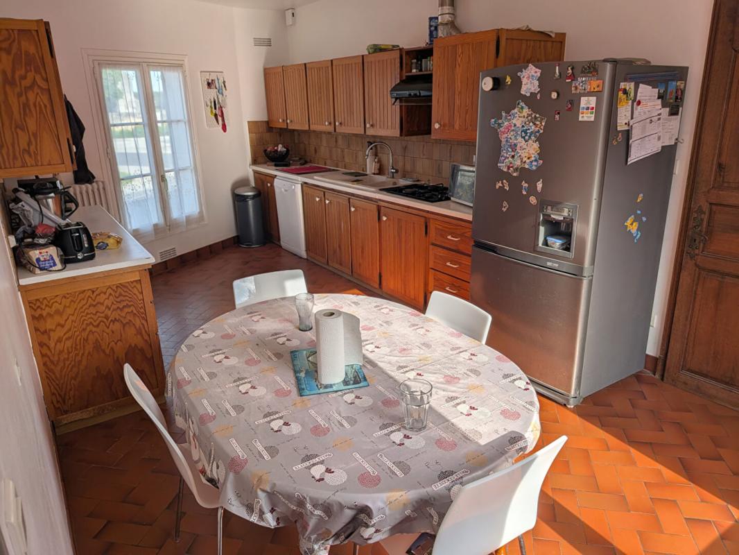 BRIDORE Maison Bridore 9 pièce(s) 225 m2 11