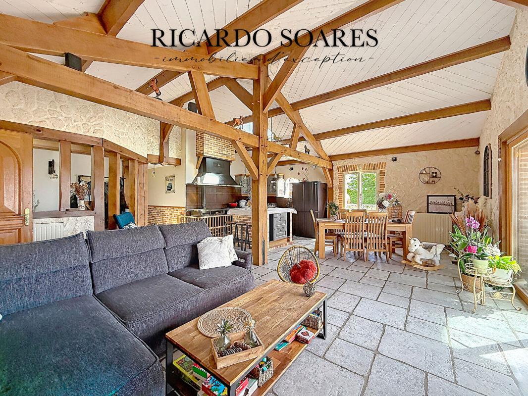 RESSONS-SUR-MATZ 60490 RESSONS-SUR-MATZ - PROPRIÉTÉ ÉQUESTRE DE CARACTÈRE / 2001 / 210 m² HABITABLES / 5 CHAMBRES / GÎTE INDÉPENDANT / PISCINE / 10 BOXES / TERRAIN 9361 m² 7