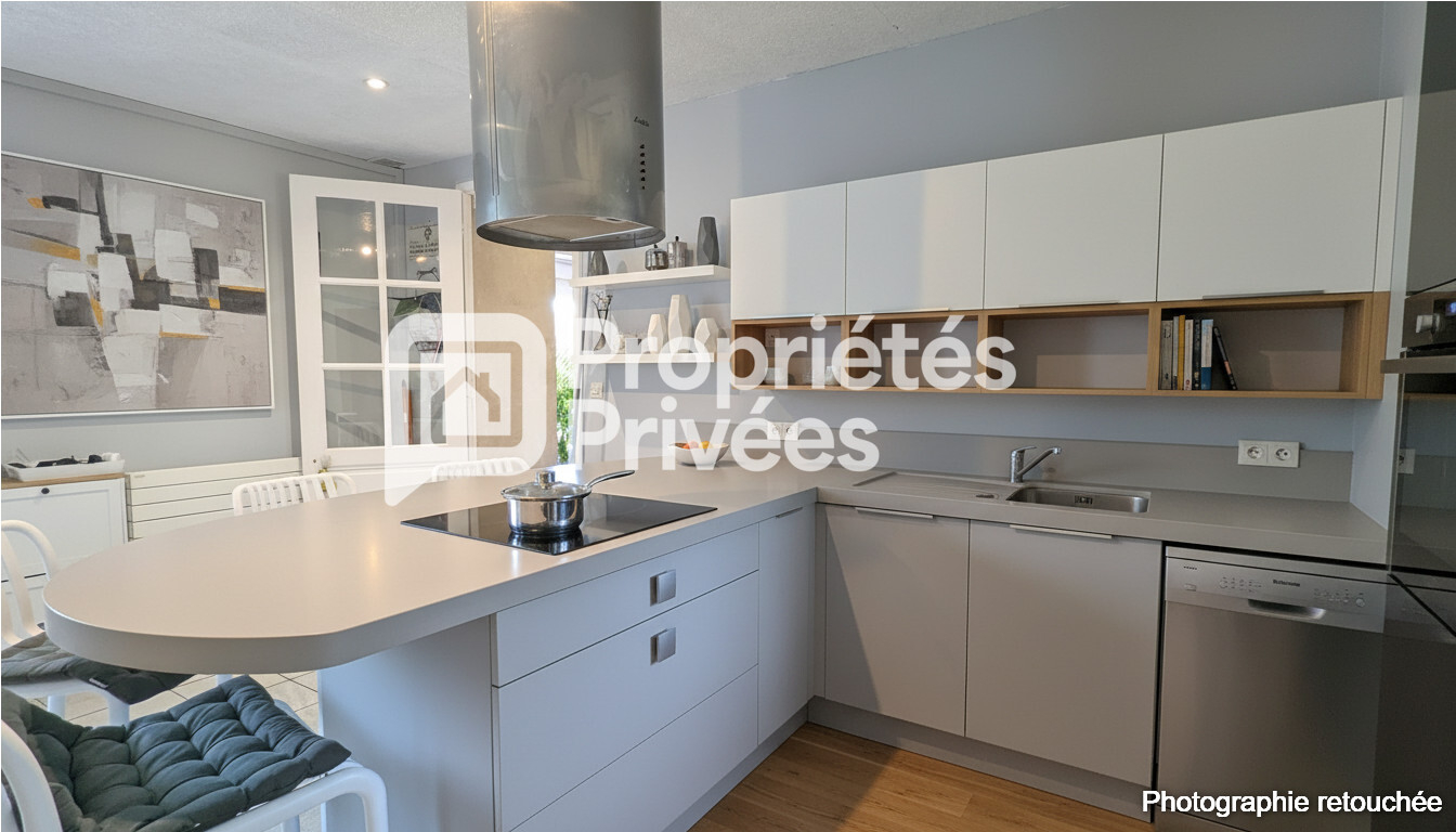 CHINON A Vendre. Longère. CHINON .454000 10