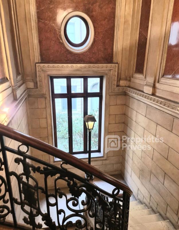 LYON-6E-ARRONDISSEMENT Appartement 3 pièces 130 m2 sans vis à vis 10