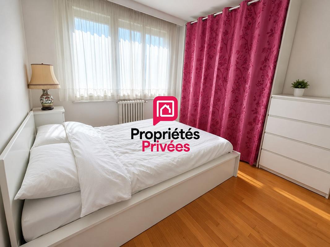 PARIS-15E-ARRONDISSEMENT DEPT 75 - PARIS 15 EME- Appartement 4 pièce(s) 66 m2, balcon, cave 3