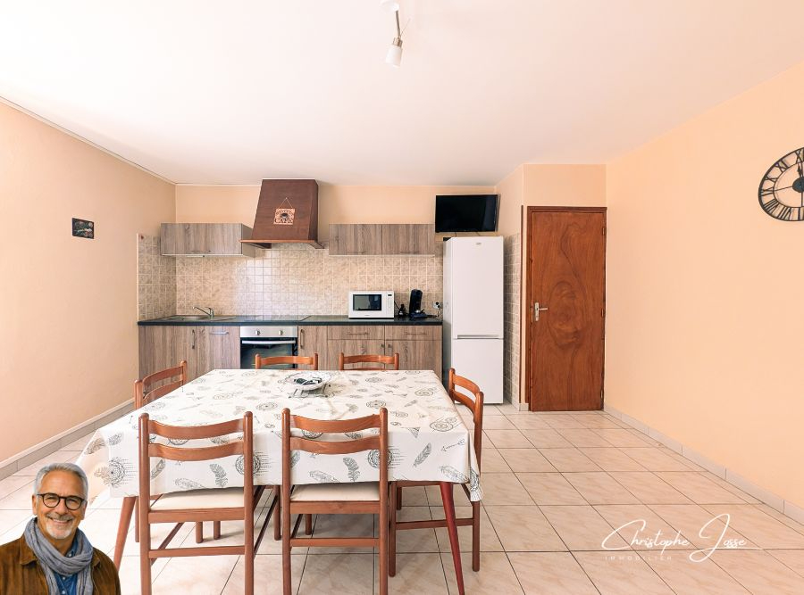 LEUCATE La Franqui - Ensemble immobilier rare avec vue mer, 3 logements et 2 garages 7