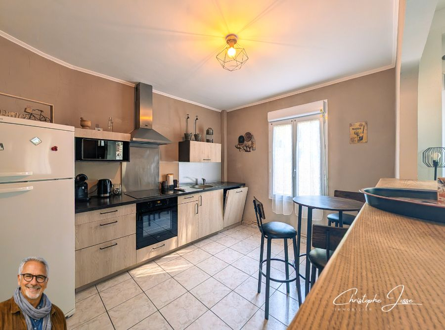 LEUCATE La Franqui - Ensemble immobilier rare avec vue mer, 3 logements et 2 garages 9