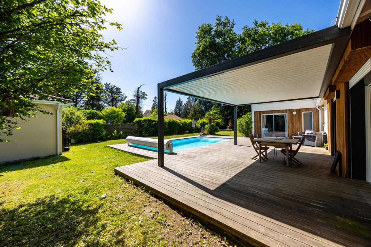 CESTAS Maison Cestas 7 pièce(s) 180 m2 13
