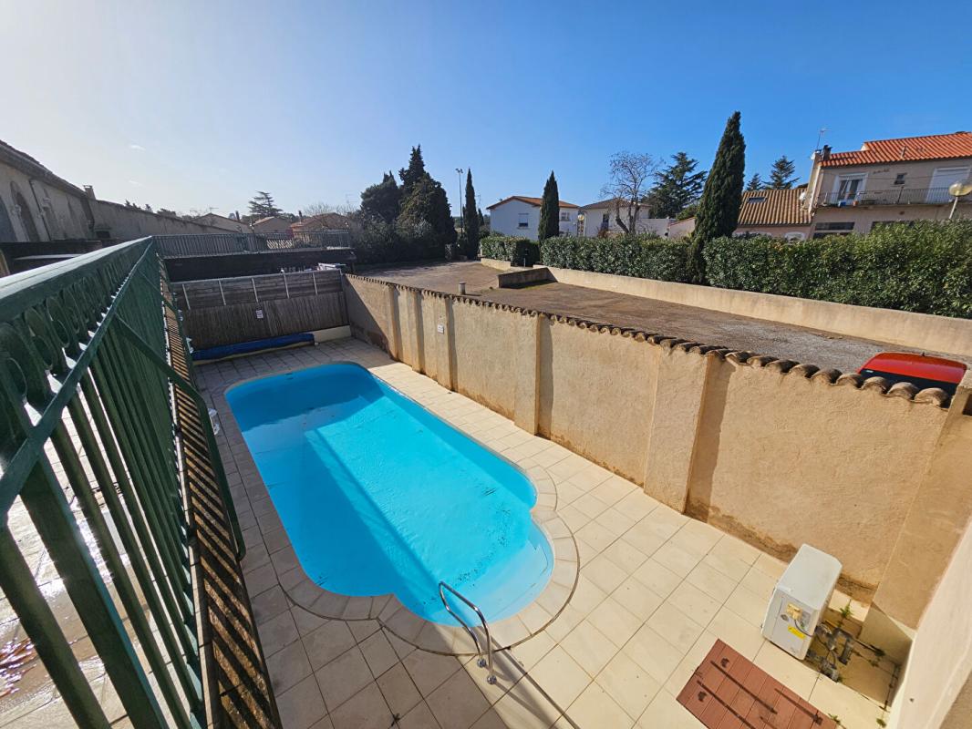 LA REDORTE Duplex 55 m² + studio rénové - Terrasse, balcon, piscine, 2 parkings 17