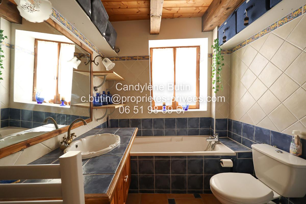 LA REDORTE Duplex 55 m² + studio rénové - Terrasse, balcon, piscine, 2 parkings 8