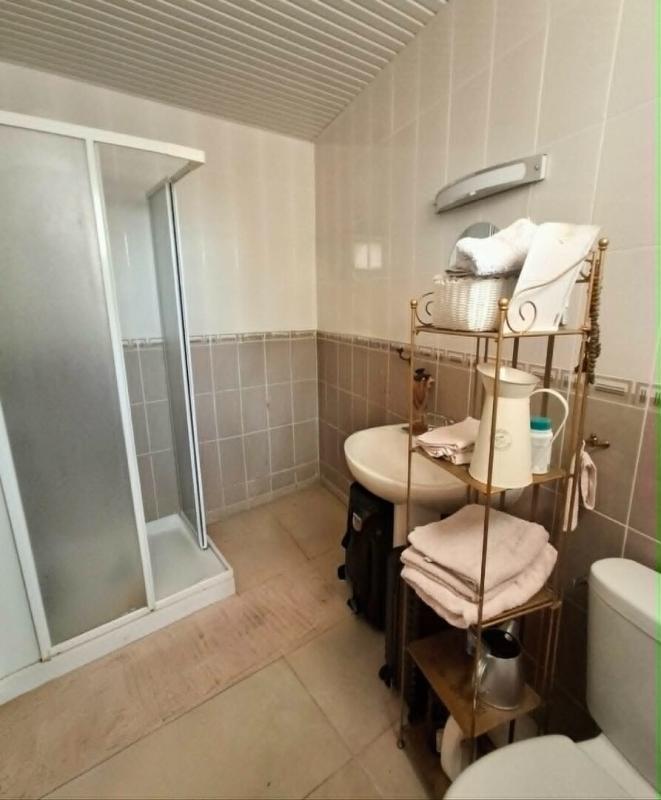 SAINT-AUBIN-DE-BLAYE Maison en pierre rénovée de 180 m² - 5 chambres, piscine et dépendance 11