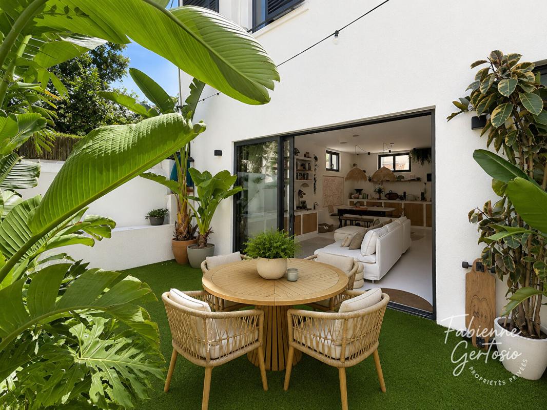 LA CIOTAT La Ciotat ! RARE ! Maison de ville réinventée avec terrasse et solarium 11