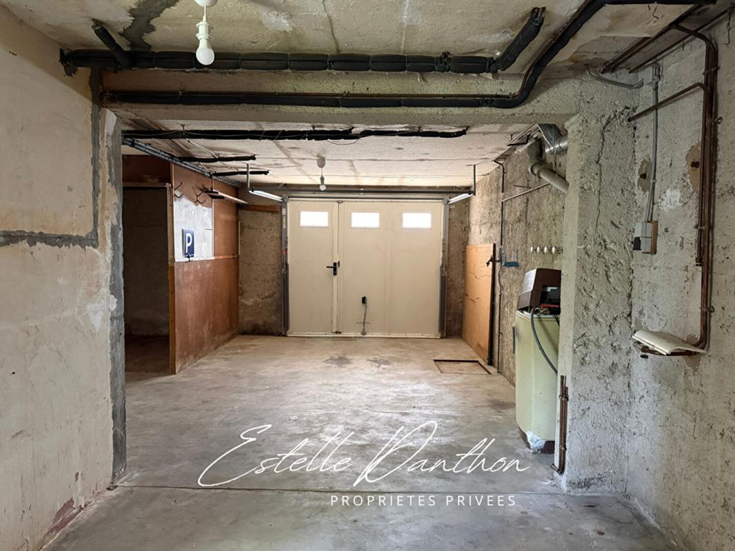 BEAUREPAIRE Maison Beaurepaire avec potentiel studio 17