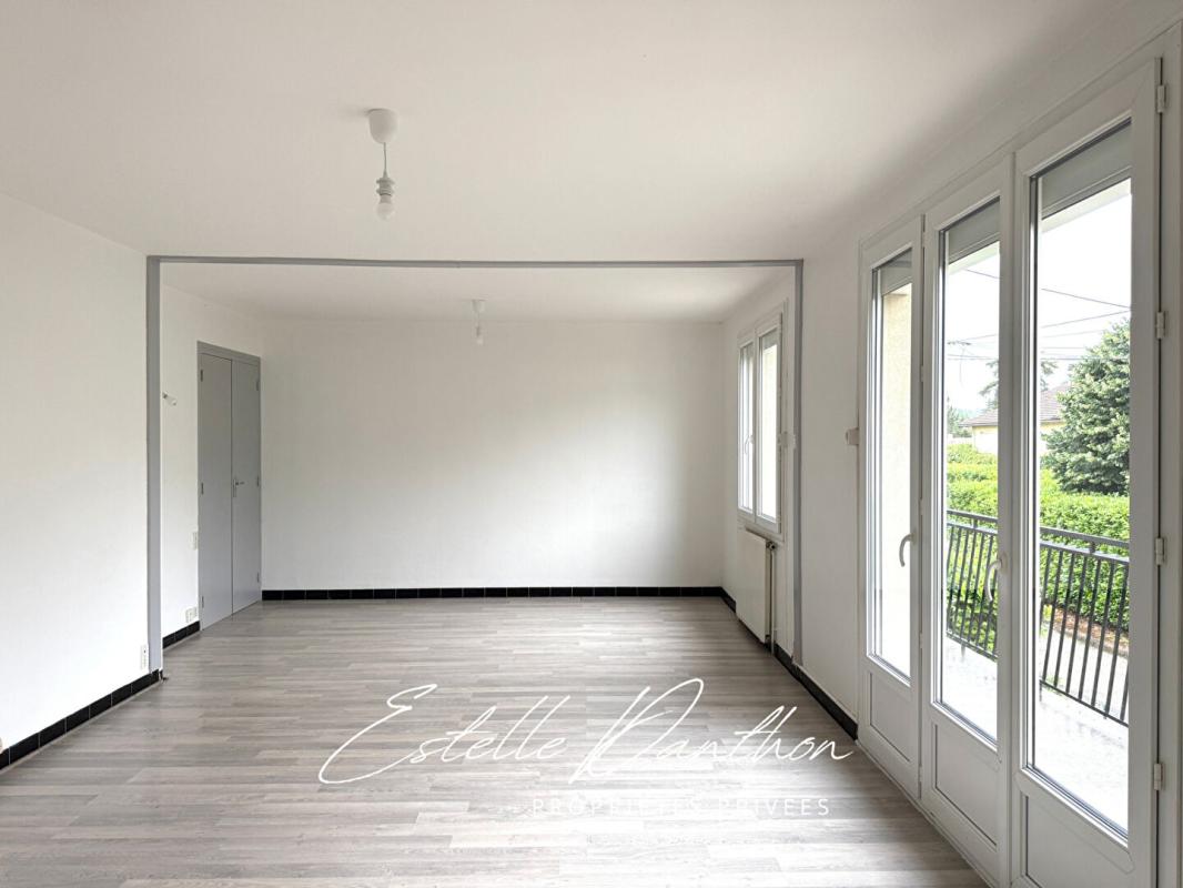BEAUREPAIRE Maison Beaurepaire avec potentiel studio 5