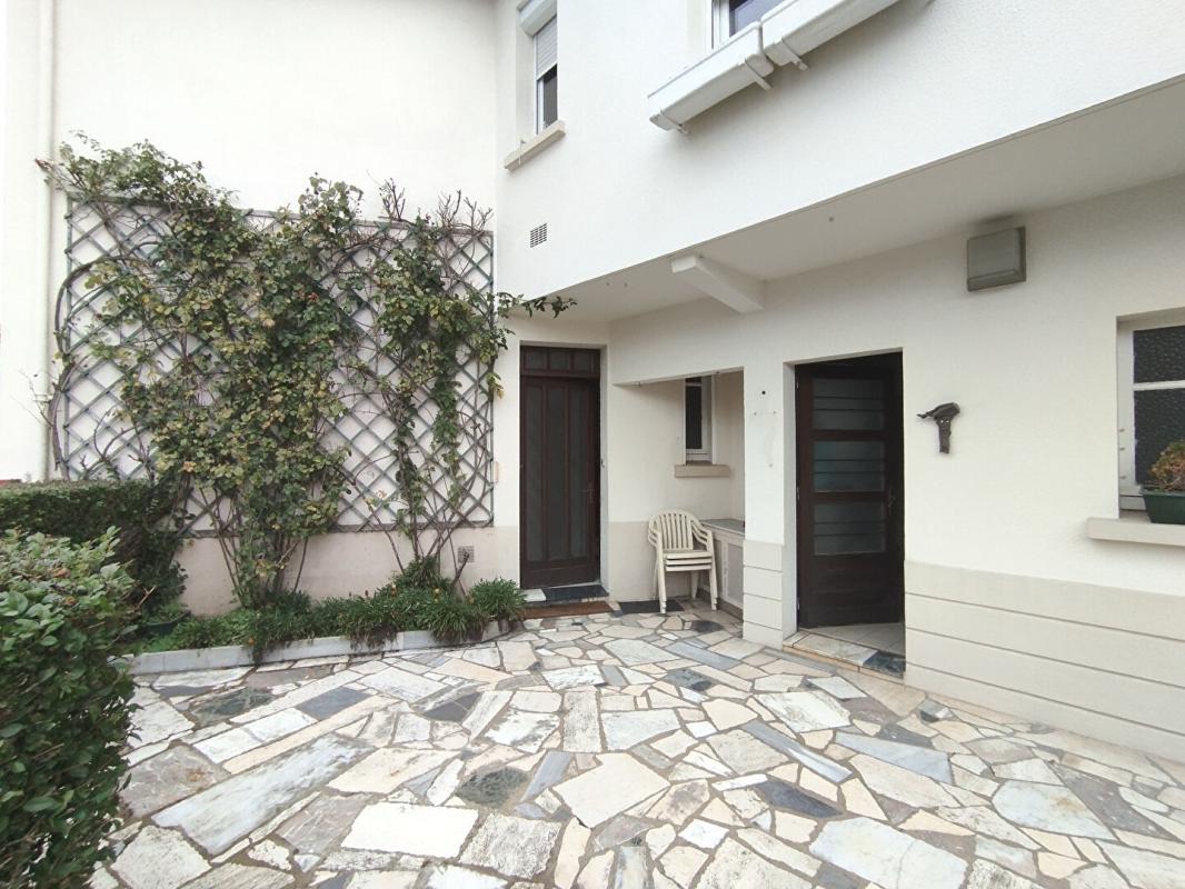 DIVATTE-SUR-LOIRE Maison 5 chambres, 120m², bourg de la Chapelle Basse Mer (44450) 1