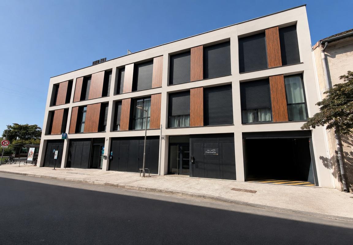 PESSAC APPARTEMENT T3 RECENT HYPER CENTRE PESSAC 10