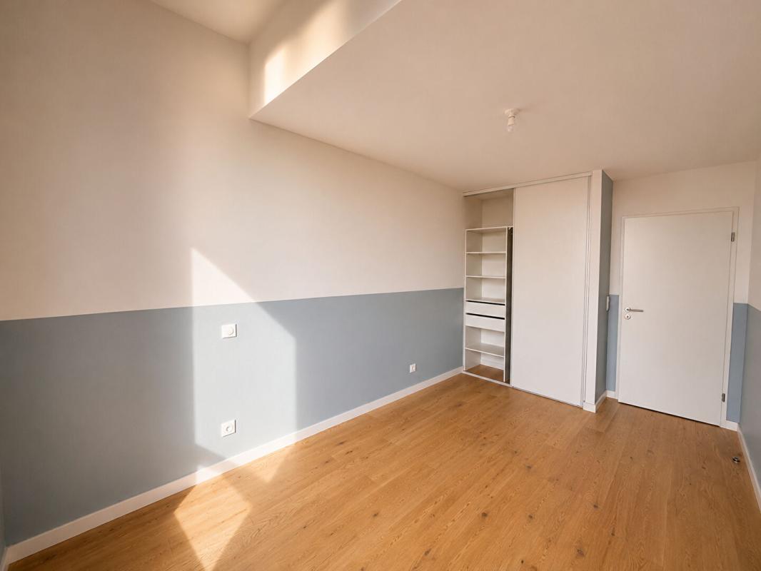 PESSAC APPARTEMENT T3 RECENT HYPER CENTRE PESSAC 5
