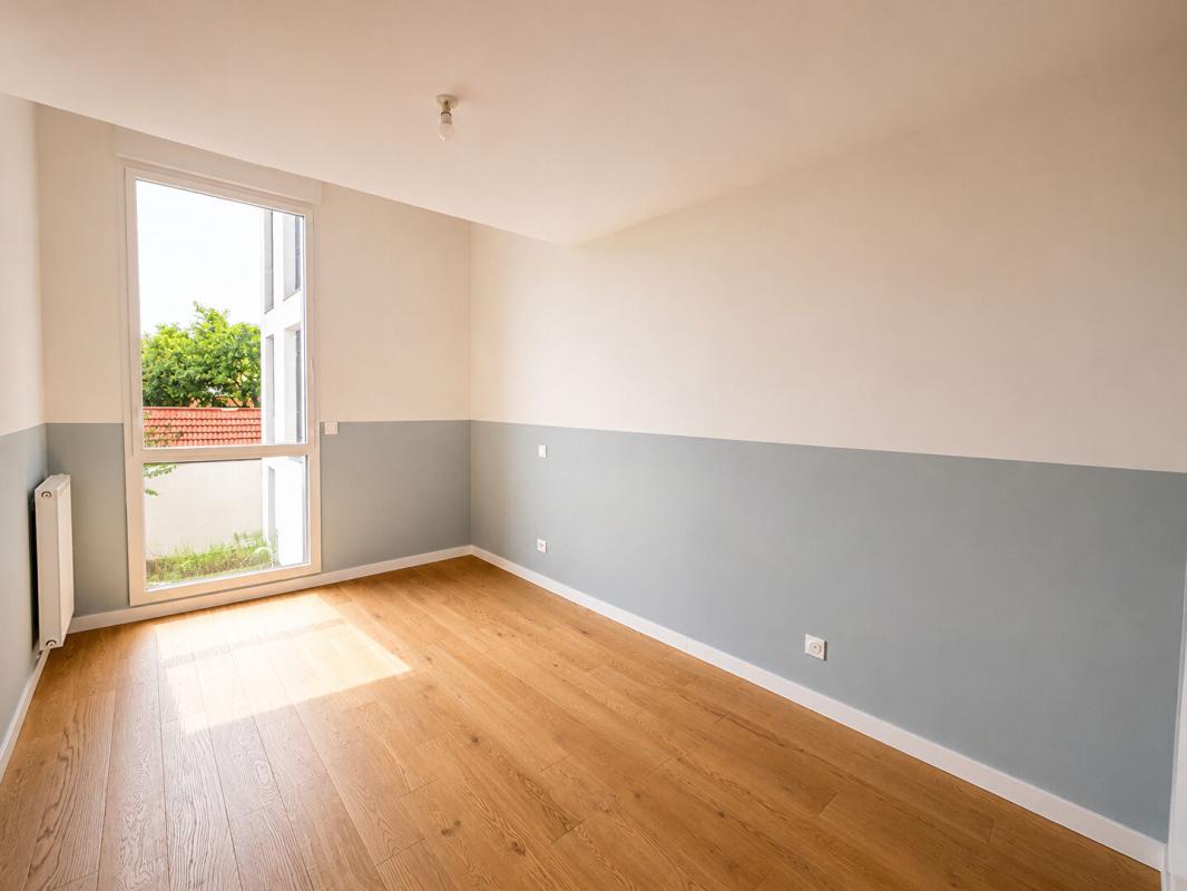 PESSAC APPARTEMENT T3 RECENT HYPER CENTRE PESSAC 6