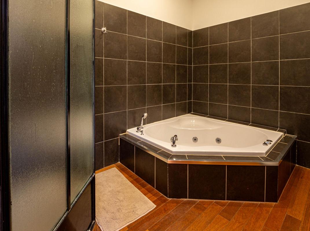 BEZIERS Magnifique Loft de 148 m2 à Béziers 8