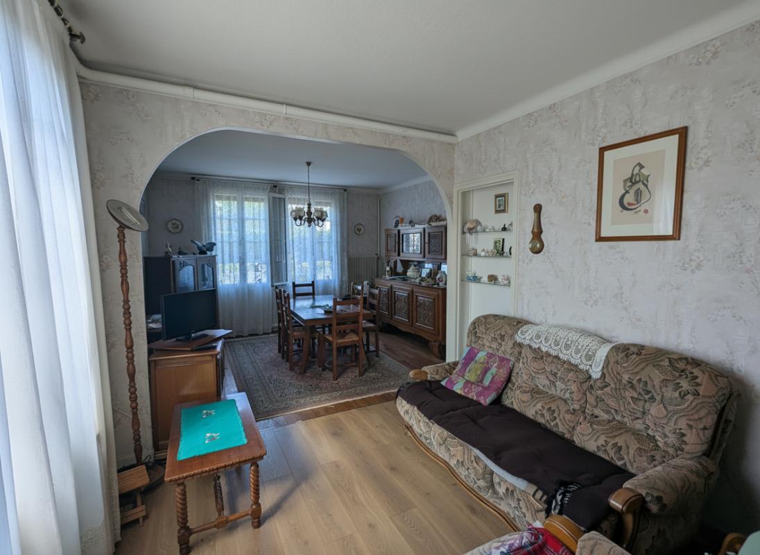SENONCHES Maison 110m2 3 chambres Terrain 825m2 3
