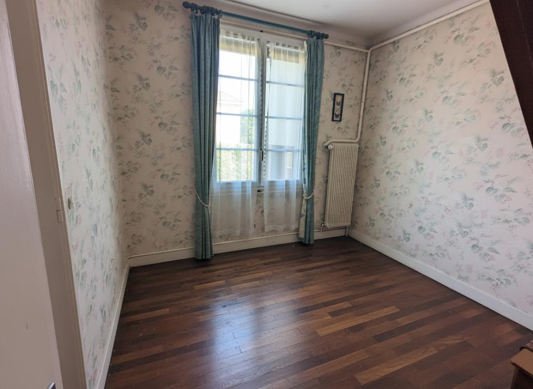 SENONCHES Maison 110m2 3 chambres Terrain 825m2 8