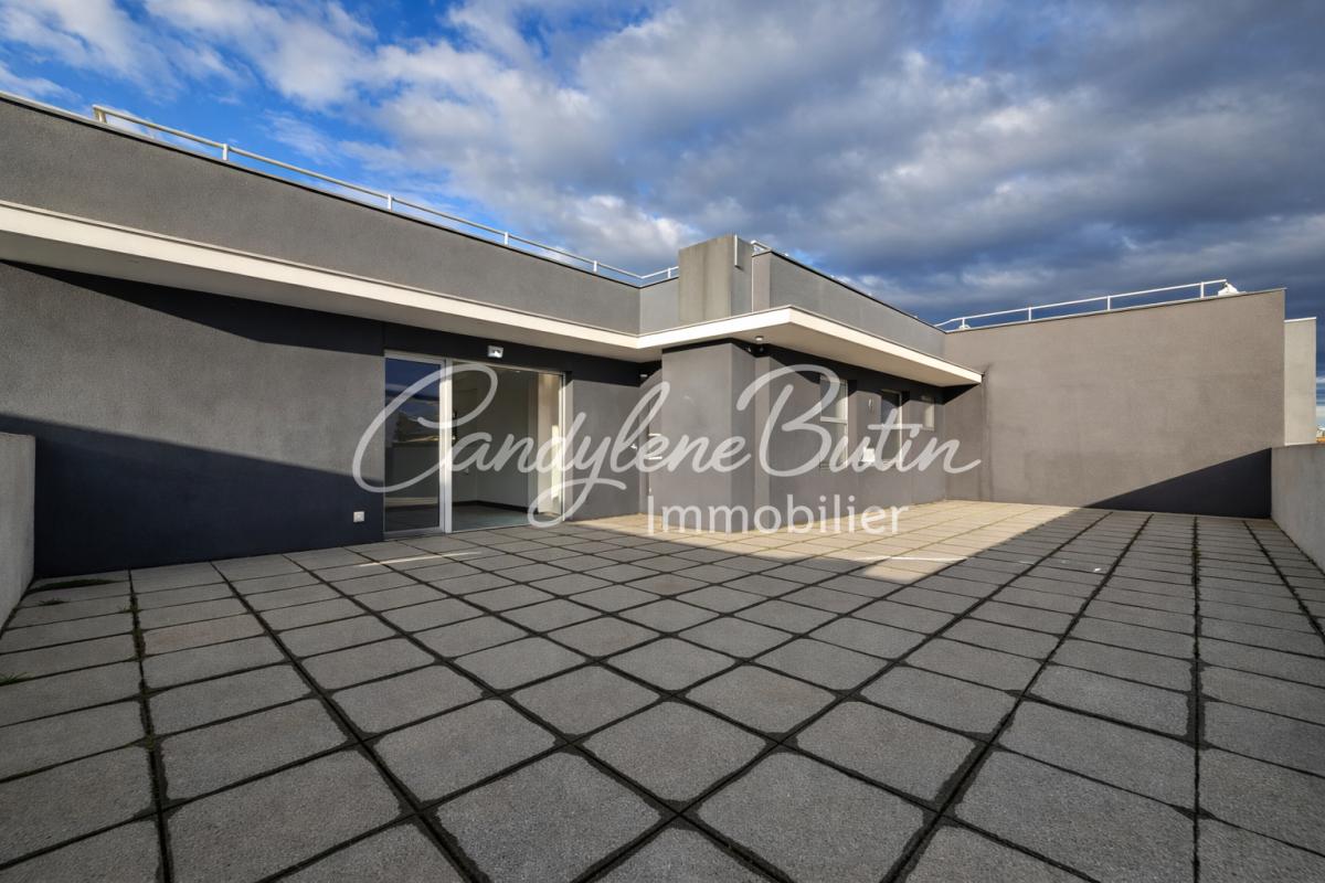 CASTELNAU-LE-LEZ Appartement T3 en attique avec grande terrasse 2