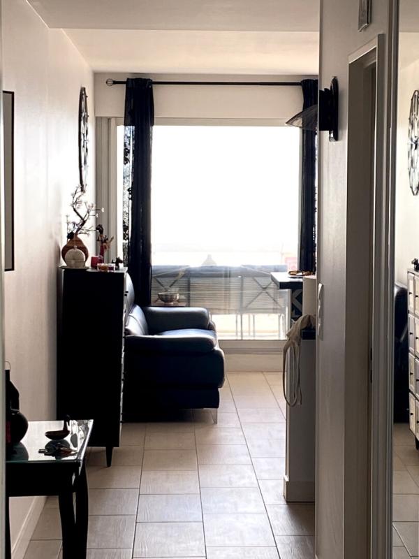 LA BAULE-ESCOUBLAC LA BAULE FACE MER  APPARTEMENT TRAVERSANT AVEC STATIONNEMENT ET CAVE 7