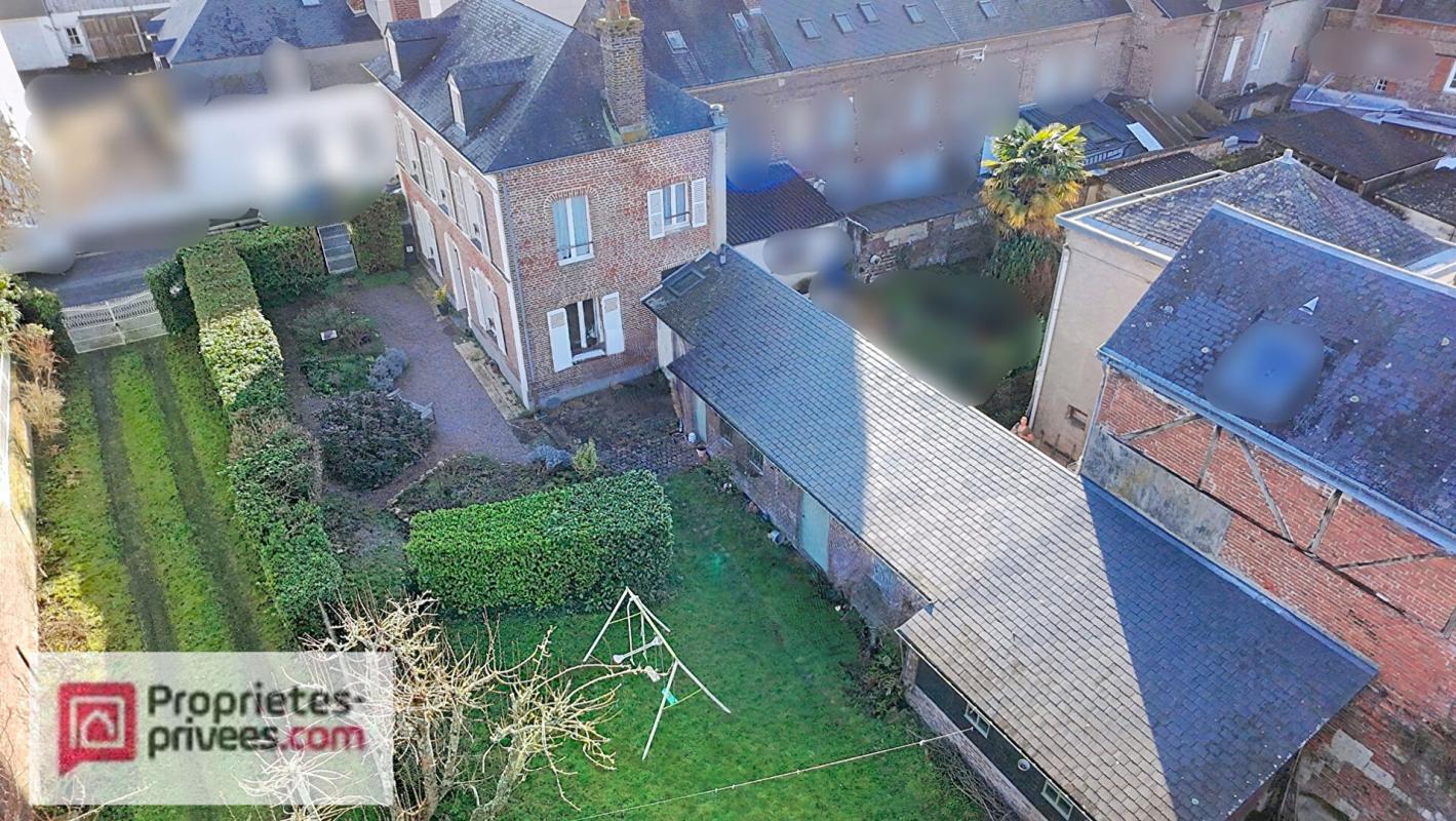 LISIEUX Maison de Maître en centre ville de Lisieux 1