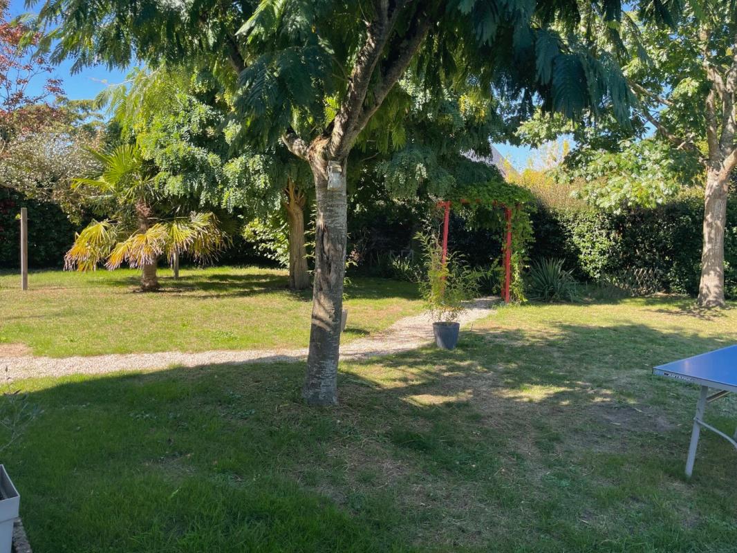 NEUILLE Maison Neuillé 7 pièce(s) 170 m2 6