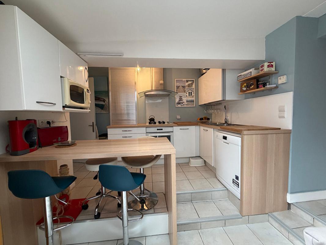 OZILLAC Maison Ozillac -159M2 - 4 CHAMBRES - GRAND JARDIN - PRIX 246750 HAI 4