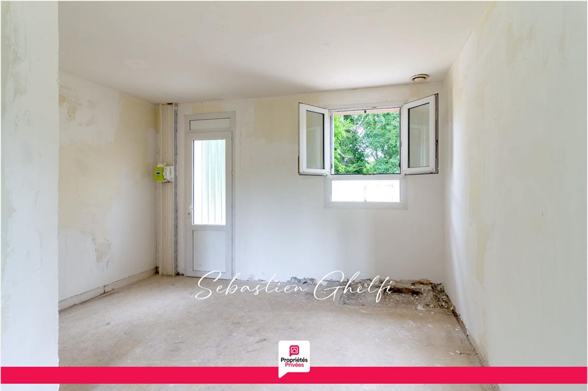 PRUNIERS-EN-SOLOGNE maison à rénover de plain pied avec 4 chambres terrain de 1110 m² 6