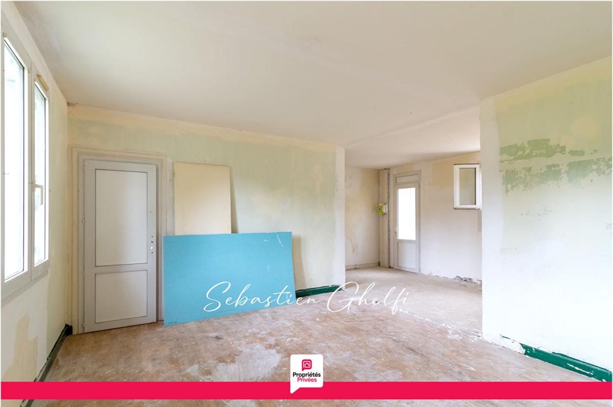 PRUNIERS-EN-SOLOGNE maison à rénover de plain pied avec 4 chambres terrain de 1110 m² 7