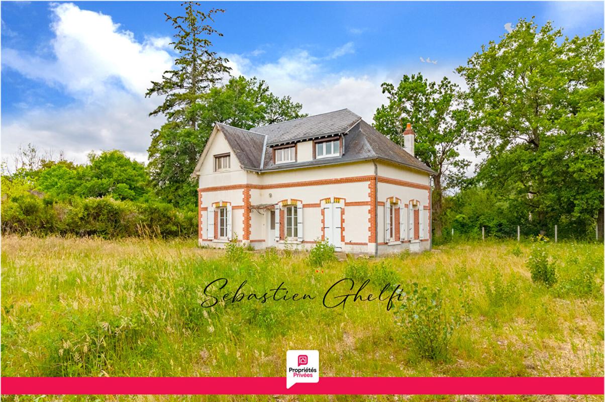 ROMORANTIN-LANTHENAY belle maison à rénover avec 1