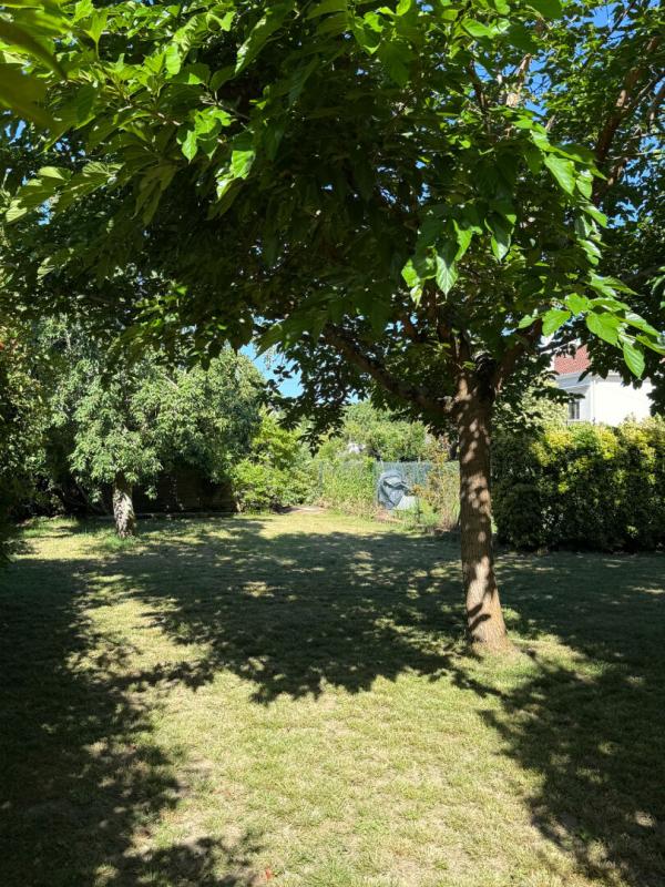 AIRE-SUR-L'ADOUR Maison Aire Sur L'adour 7 pièce(s) 200 m2 12