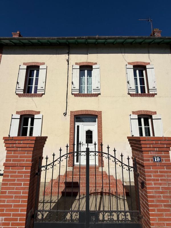 AIRE-SUR-L'ADOUR Maison Aire Sur L'adour 7 pièce(s) 200 m2 14