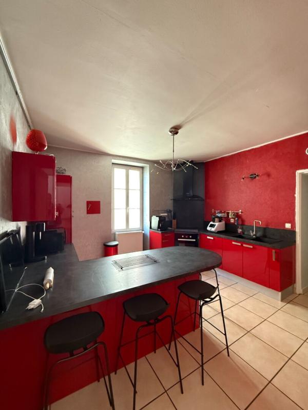 AIRE-SUR-L'ADOUR Maison Aire Sur L'adour 7 pièce(s) 200 m2 7