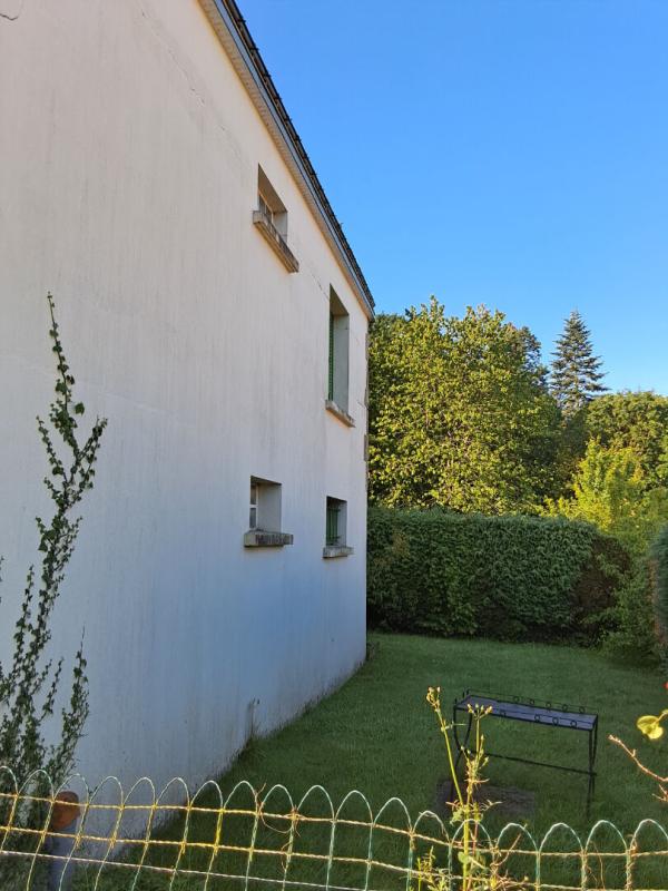 LANOUEE Maison des années 60 indépendante  sur un grand terrain à fort potentiel Aux portes de la forêt (Morbihan) 4