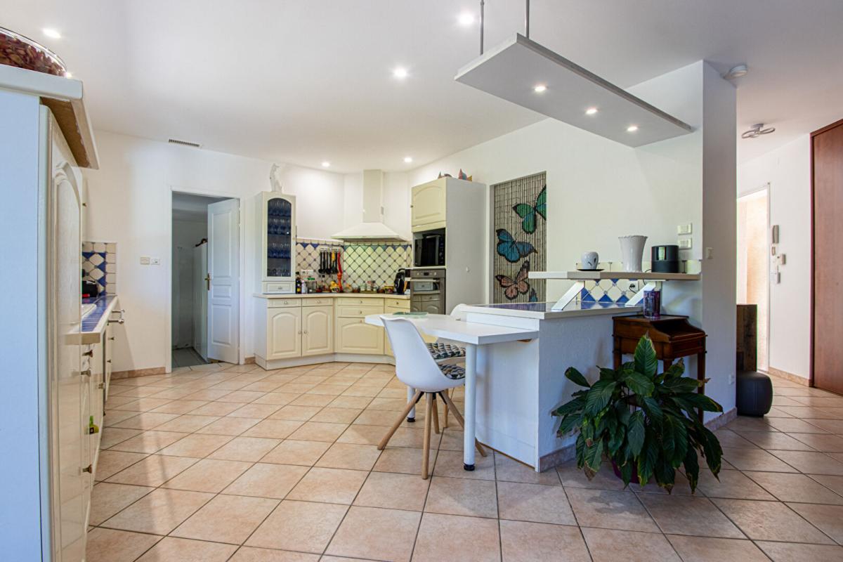 MOUSSAN VENTE VILLA MOUSSAN - 128M2- 4 PIECES - 358000 HAI 10