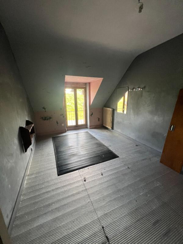 MONDOUBLEAU Maison de pays 5 pièce(s) 90 m2 11